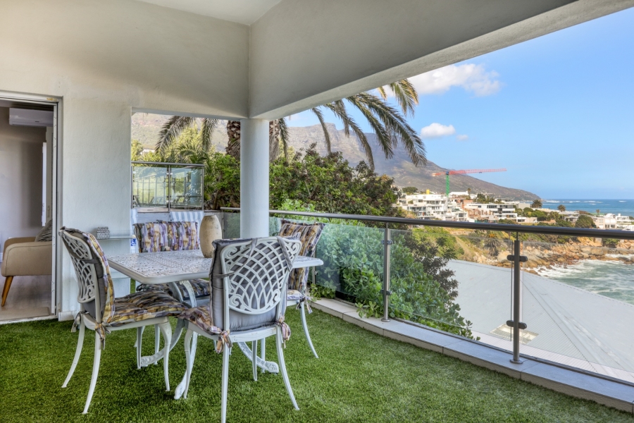 To Let 5 Bedroom Property for Rent in Camps Bay Western Cape
